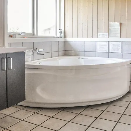 Bellevue Sydals Denm * Mommark